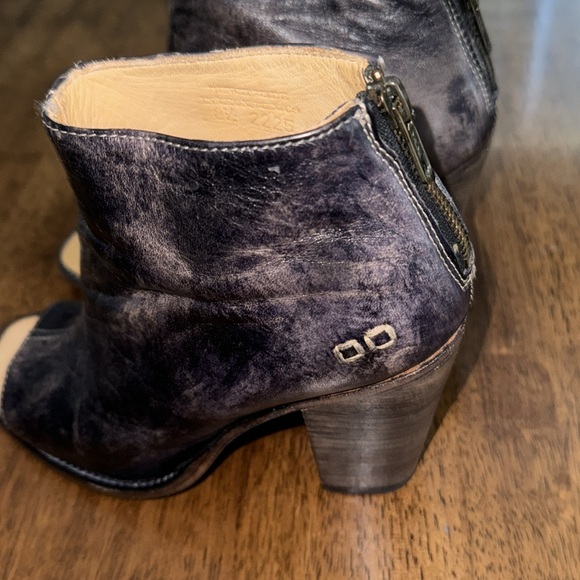 Black open toe ankle boots - Picture 2 of 5